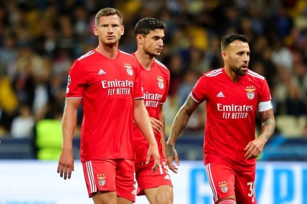 Jan Vertonghen of Benfica looks on during the UEFA Champions League match between FC Dynamo Kiev and SL Benfica at NSC Olimpiyskyi on September 14,...
