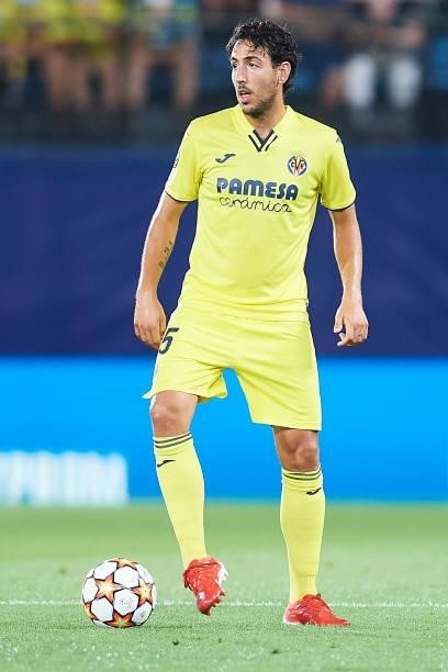 Daniel Parejo of Villarreal in action during the UEFA Champions League group F match between Villarreal CF and Atalanta at Estadio de la Ceramica on...