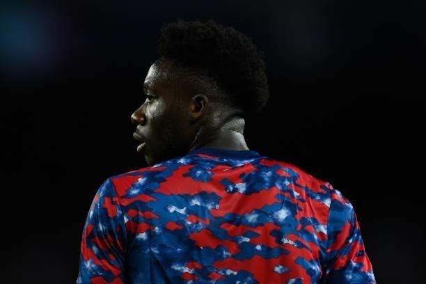 Alphonso Davies of Bayern München looks on during the warm up prior to the UEFA Champions League group E match between FC Barcelona and Bayern...