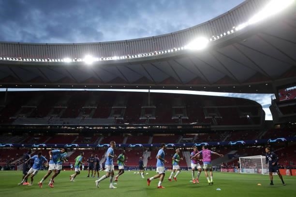 General view inside the stadium as FC Porto warm up prior to the UEFA Champions League group B match between Atletico Madrid and FC Porto at Wanda...