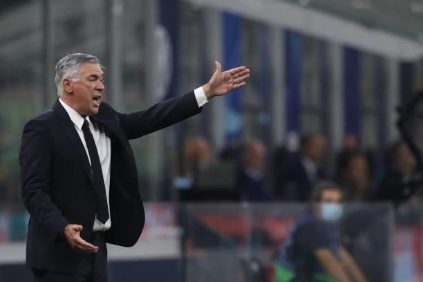 Carlo Ancelotti Head coach of Real Madrid reacts during the UEFA Champions League group D match between Inter and Real Madrid at Giuseppe Meazza...