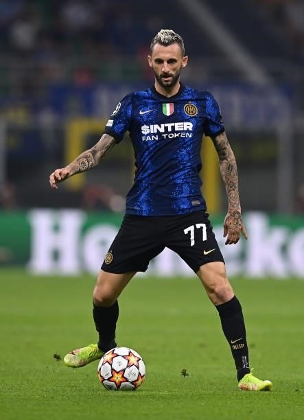 Marcelo Brozovic of FC Internazionale in action during the UEFA Champions League group D match between Inter and Real Madrid at Giuseppe Meazza...