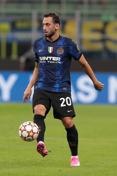 Hakan Calhanoglu of FC Internazionale in action during the UEFA Champions League group D match between Inter and Real Madrid at Giuseppe Meazza...