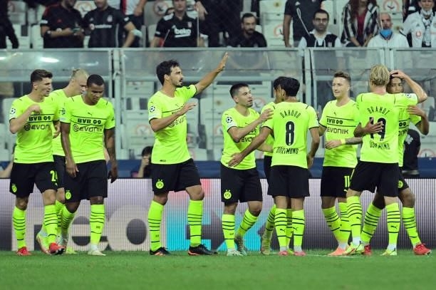 Jude Bellingham of Borussia Dortmund celebrating his goal with his teammates during the UEFA Champions League match between Besiktas and Borussia...