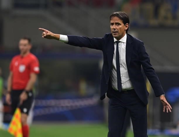 Head coach of FC Internazionale Simone Inzaghi reacts during the UEFA Champions League group D match between Inter and Real Madrid at Giuseppe Meazza...