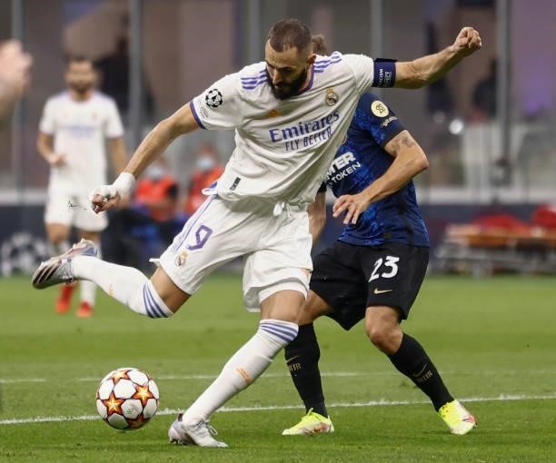 Karim Benzema of Real Madrid in action during the UEFA Champions League group D match between Inter and Real Madrid at Giuseppe Meazza Stadium on...