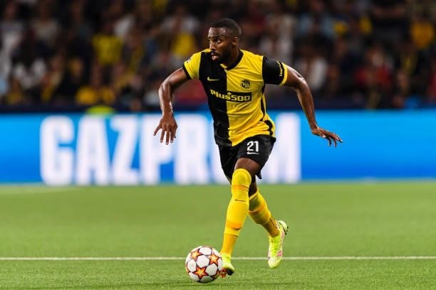 Ulisses Garcia of Young Boys runs with the ball during the UEFA Champions League group F match between BSC Young Boys and Manchester United at...