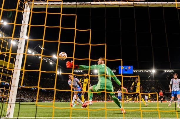 Nicolas Moumi of Young Boys attempts a goal past Goalkeeper David de Gea of Manchester United during the UEFA Champions League group F match between...