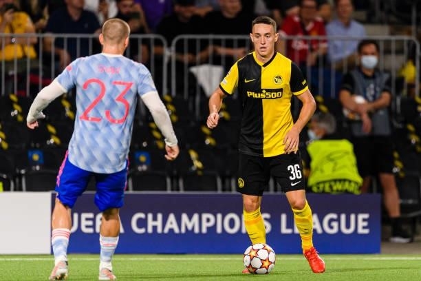Silvan Hefti of Young Boys in action during the UEFA Champions League group F match between BSC Young Boys and Manchester United at Stadion Wankdorf...