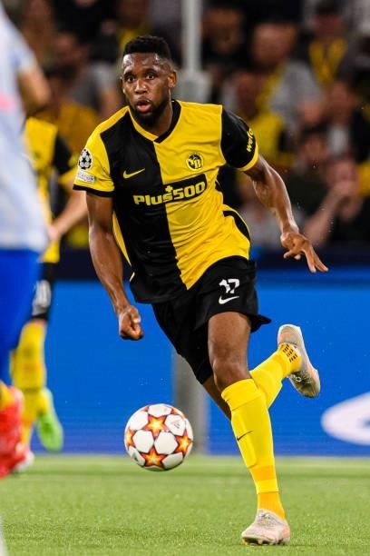 Jordan Siebatcheu of Young Boys runs with the ball during the UEFA Champions League group F match between BSC Young Boys and Manchester United at...