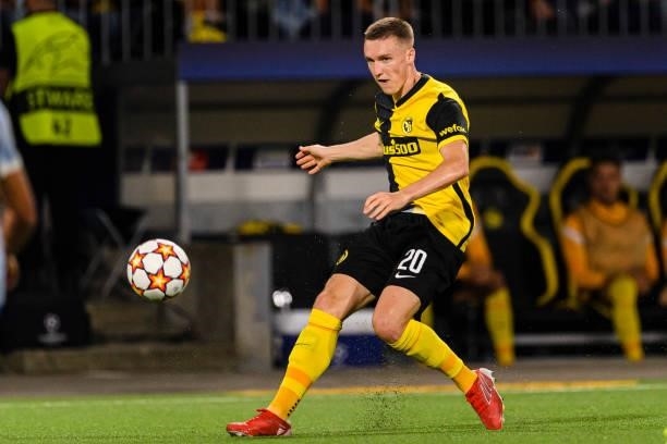 Michel Aebischer of Young Boys passes the ball during the UEFA Champions League group F match between BSC Young Boys and Manchester United at Stadion...