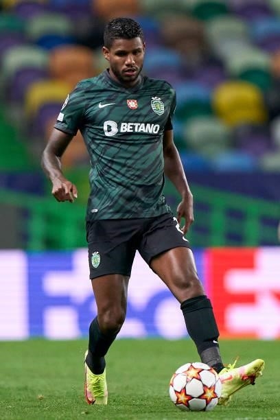 Matheus Reis of Sporting CP in action during the UEFA Champions League group C match between Sporting CP and AFC Ajax at Estadio Jose Alvalade on...