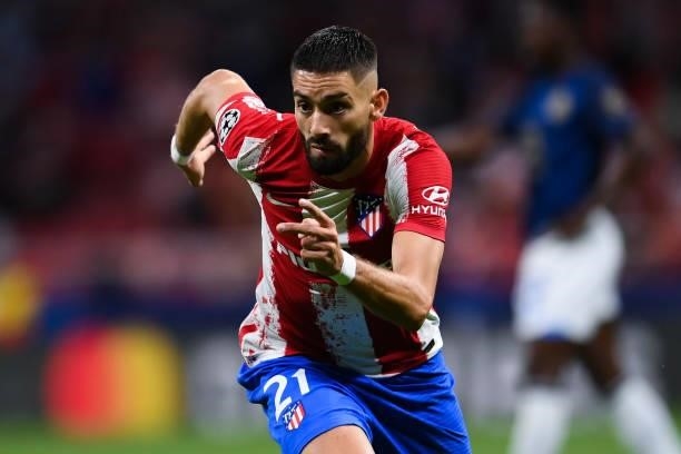 Yannick Carrasco of Atletico de Madrid looks on during the UEFA Champions League group B match between Atletico Madrid and FC Porto at Wanda...