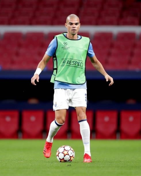 Pepe of FC Porto warms up before the UEFA Champions League group B match between Atletico Madrid and FC Porto at Wanda Metropolitano on September 15,...