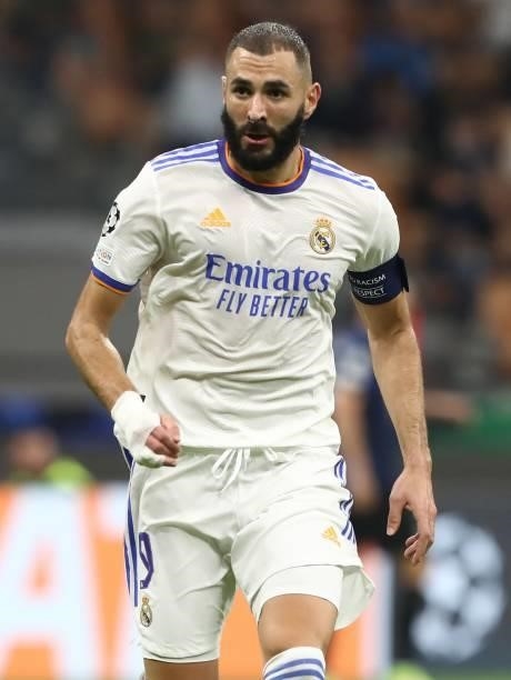 Karim Benzema of Real Madrid looks on during the UEFA Champions League group D match between Inter and Real Madrid at Giuseppe Meazza Stadium on...