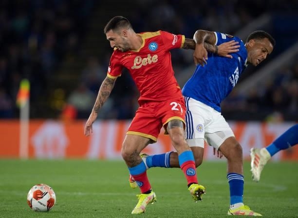 Matteo Politano of SSC Napoli and Ryan Bertrand of Leicester City during the UEFA Europa League group C match between Leicester City and SSC Napoli...