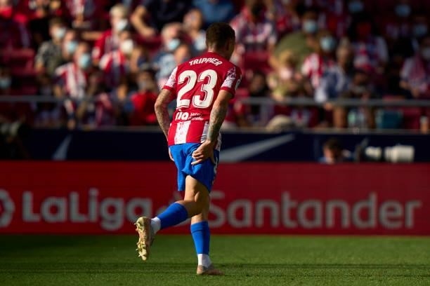 Kieran Trippier of Atletico de Madrid reacts after suffering an injury during the La Liga Santander match between Club Atletico de Madrid and...