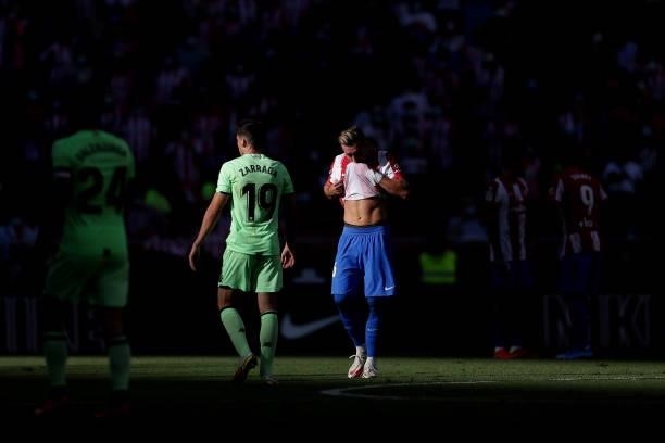 Hector Herrera of Atletico de Madrid reacts after the La Liga Santander match between Club Atletico de Madrid and Athletic Club at Estadio Wanda...