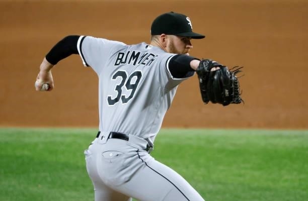 Aaron Bummer of the Chicago White Sox pitches against the Texas Rangers during the sixth inning at Globe Life Field on September 17, 2021 in...