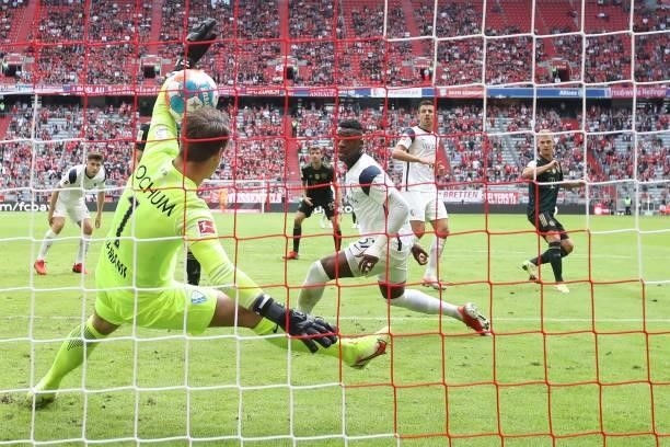 Joshua Kimmich of FC bayewrn München scores the 2nd team goal during the Bundesliga match between FC Bayern München and VfL Bochum at Allianz Arena...