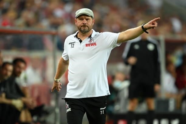 Head coach Steffen Baumgart of 1. FC Koeln reacts during the Bundesliga match between 1. FC Köln and RB Leipzig at RheinEnergieStadion on September...