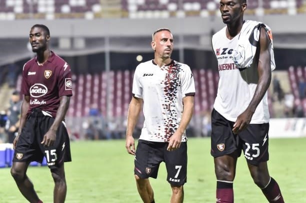 Cedric Gondo, Franck Ribery and Nwanko Simy of Salernitana during the Serie A match between US Salernitana v Atalanta BC at Stadio Arechi on...