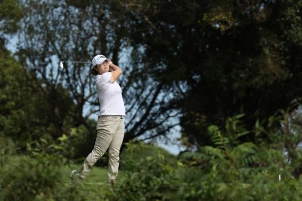 Min-Young Lee of South Korea hits her tee shot on the 4th hole during the final round of the Sumitomo Life Vitality Ladies Tokai Classic at Shin...