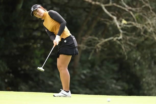 Ayaka Watanabe of Japan putts on the 6th hole during the final round of the Sumitomo Life Vitality Ladies Tokai Classic at Shin Minami Aichi Country...