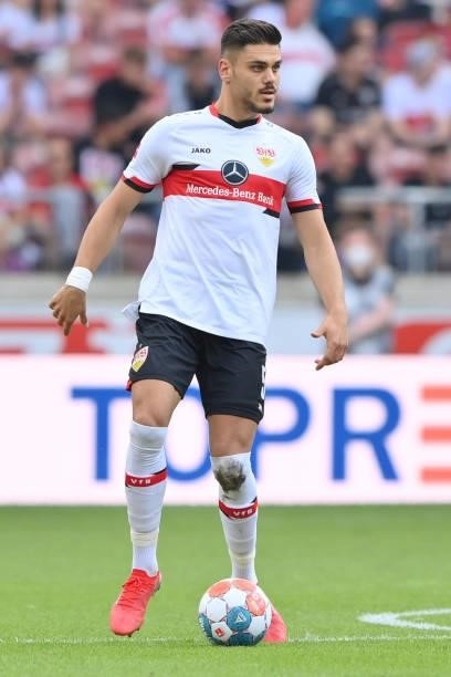 Konstantinos Mavropanos of VfB Stuttgart plays the ball during the Bundesliga match between VfB Stuttgart and Bayer 04 Leverkusen at Mercedes-Benz...