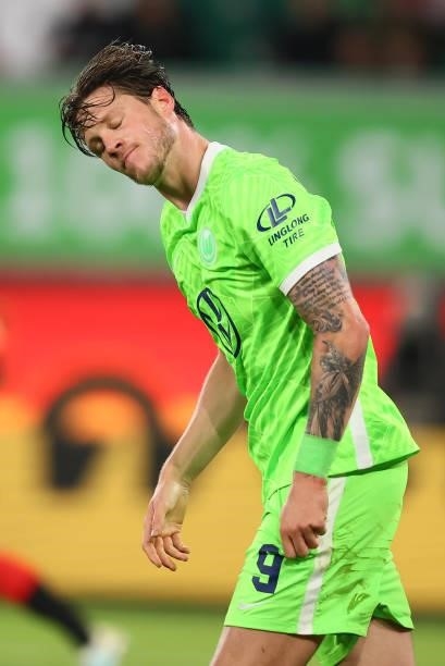 Wout Weghorst of Wolfsburg reacts after a missed chance during the Bundesliga match between VfL Wolfsburg and Eintracht Frankfurt at Volkswagen Arena...