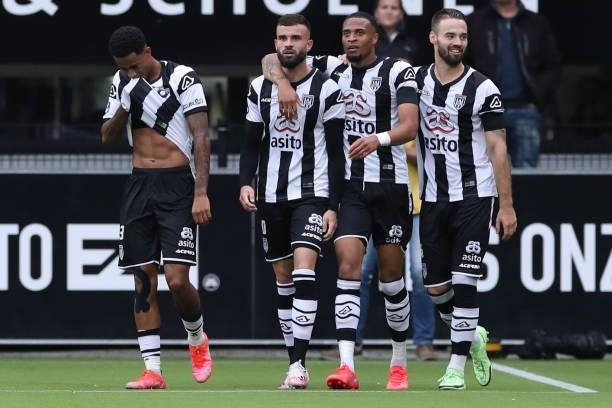Rai Vloet of Heracles Almelo celebrating his goal during the Dutch Eredivisie match between Heracles Almelo and AZ at Erve Asito on September 19,...