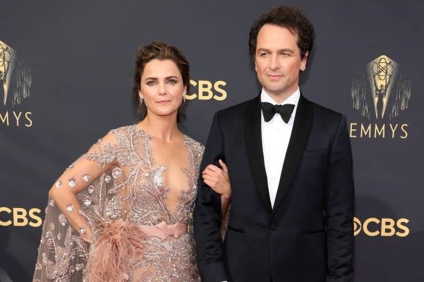 Keri Russell and Matthew Rhys attend the 73rd Primetime Emmy Awards at L.A. LIVE on September 19, 2021 in Los Angeles, California.