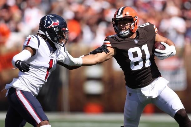Austin Hooper of the Cleveland Browns plays against the Houston Texans at FirstEnergy Stadium on September 19, 2021 in Cleveland, Ohio. Cleveland won...