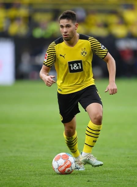 Raphael Guerreiro of Borussia Dortmund controls the ball during the Bundesliga match between Borussia Dortmund and 1. FC Union Berlin at Signal Iduna...