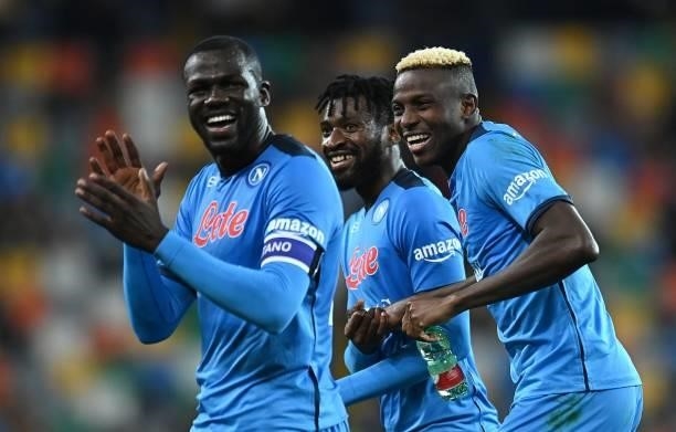 Andrè Anguissa, Victor Osimhen, Kalidou Koulibaly of SSC Napoli celebrate the victroy after the Serie A match between Udinese Calcio and SSC Napoli...