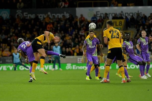 Leander Dendoncker of Wolverhampton Wanderers scores a goal during the Carabao Cup Third Round match between Wolverhampton Wanderers and Tottenham...