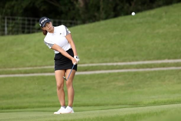 Hinako Shibuno of Japan chips onto the 14th green during the first round of the Miyagi TV Cup Dunlop Ladies Open at Rifu Golf Club on September 24,...