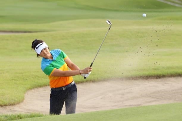 Mi-jeong Jeon of South Korea hits out from a bunker on the 18th hole during the first round of the Miyagi TV Cup Dunlop Ladies Open at Rifu Golf Club...
