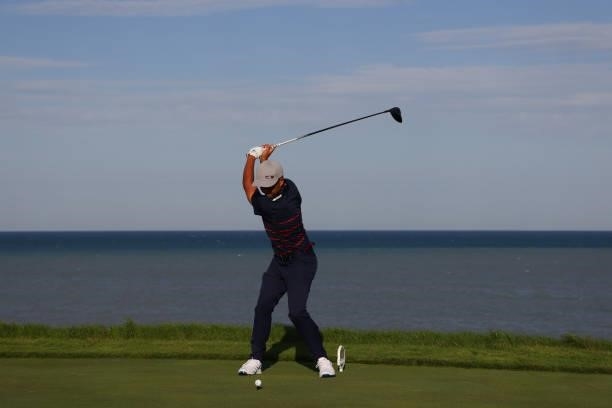 Xander Schauffele of team United States tee's off at the 16th during Friday Afternoon Fourball Matches of the 43rd Ryder Cup at Whistling Straits on...