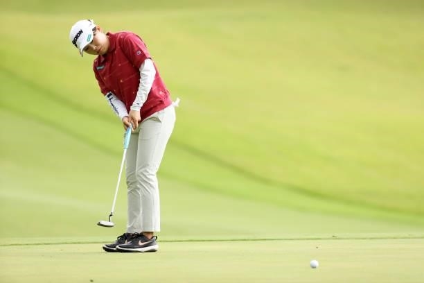 Minami Katsu of Japan attempts a putt on the 5th green during the second round of the Miyagi TV Cup Dunlop Ladies Open at Rifu Golf Club on September...
