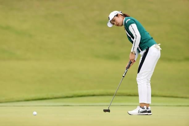 Momoko Osato of Japan attempts a putt on the 6th green during the second round of the Miyagi TV Cup Dunlop Ladies Open at Rifu Golf Club on September...