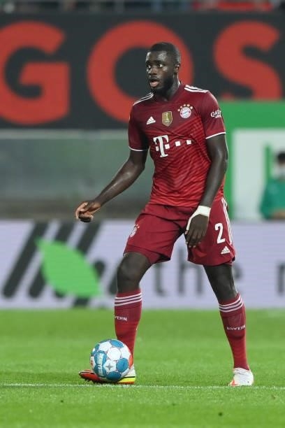 Dayot Upamecano of FC Bayern Muenchen plays the ball during the Bundesliga match between SpVgg Greuther Fürth and FC Bayern München at Sportpark...
