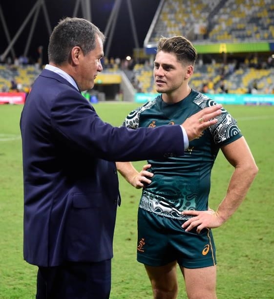 Wallabies coach Dave Rennie speaks with James O'Connor of the Wallabies at the end of the Rugby Championship match between the Australian Wallabies...