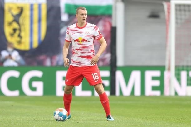 Lukas Klostermann of Leipzig runs with the ball during the Bundesliga match between RB Leipzig and Hertha BSC at Red Bull Arena on September 25, 2021...