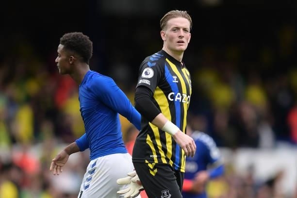 Demarai Gray and Jordan Pickford of Everton after the Premier League match between Everton and Norwich City at Goodison Park on September 25, 2021 in...