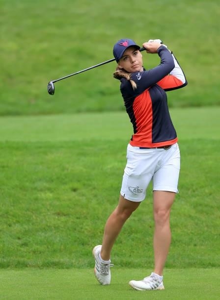 Gemma Clews of England plays her tee shot on the seventh hole during the Rose Ladies Series Final at Bearwood Lakes Golf Club on September 25, 2021...
