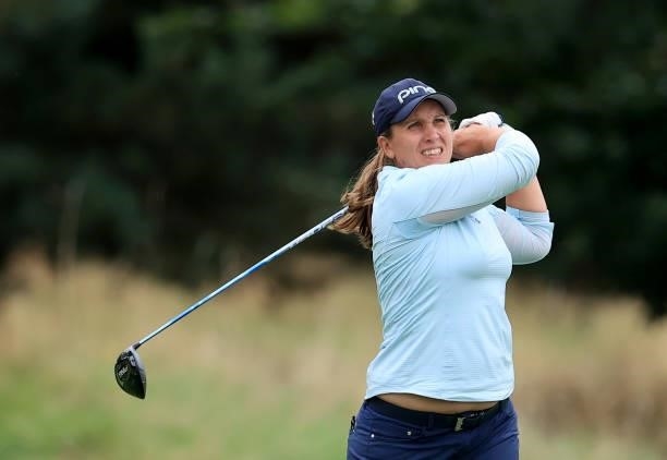 Liz Young of England plays her tee shot on the second hole during the Rose Ladies Series Final at Bearwood Lakes Golf Club on September 25, 2021 in...