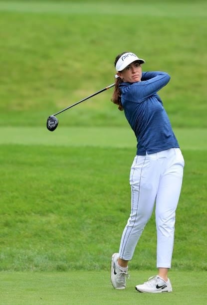 Cara Gainer of England plays her tee shot on the seventh hole during the Rose Ladies Series Final at Bearwood Lakes Golf Club on September 25, 2021...