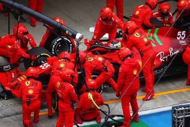 Carlos Sainz of Spain driving the Scuderia Ferrari SF21 makes a pitstop during the F1 Grand Prix of Russia at Sochi Autodrom on September 26, 2021 in...