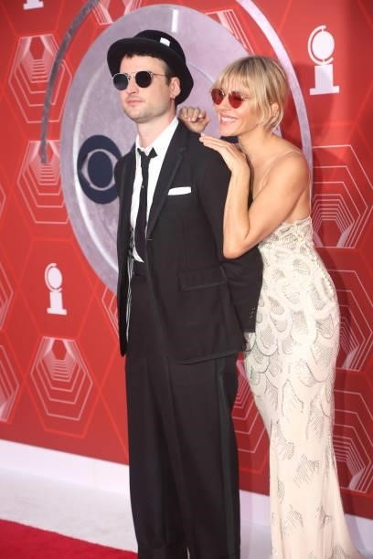 Tom Sturridge and Sienna Miller attend the 74th Annual Tony Awards at Winter Garden Theater on September 26, 2021 in New York City.